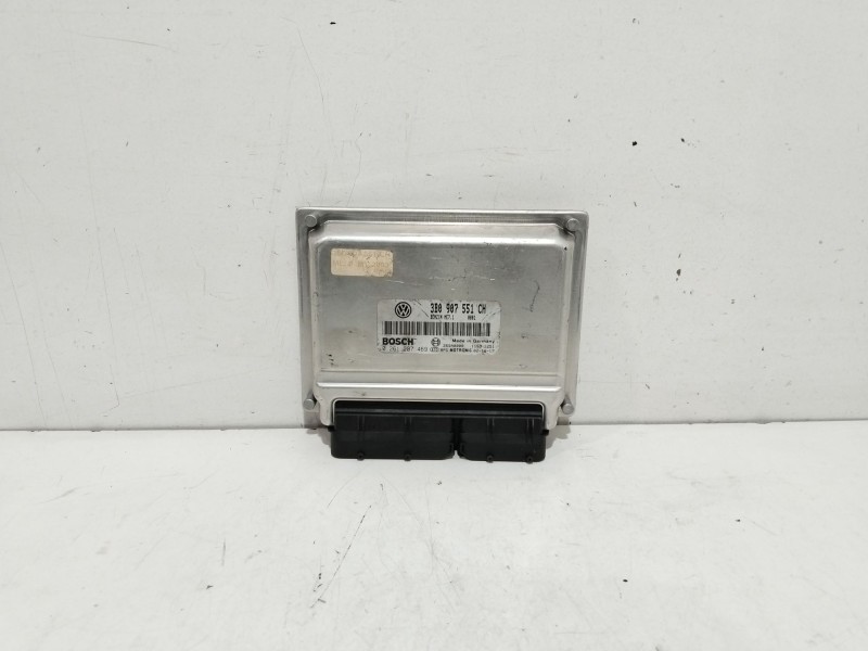 Recambio de centralita motor uce para volkswagen passat berlina (3b3) v6 executive 4motion referencia OEM IAM 3B0907551CH  