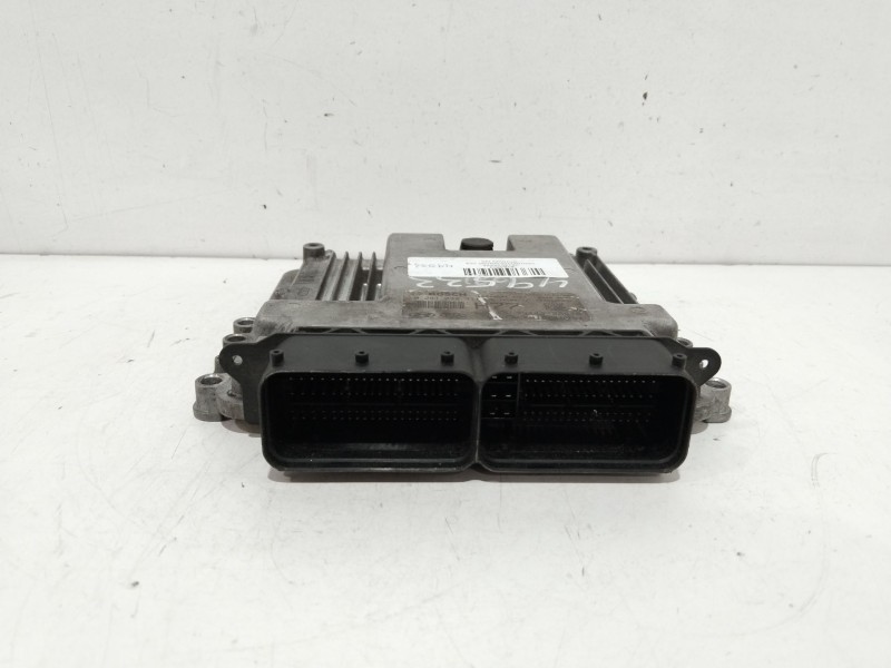 Recambio de centralita motor uce para hyundai i40 cab bluedrive referencia OEM IAM 391402A545  