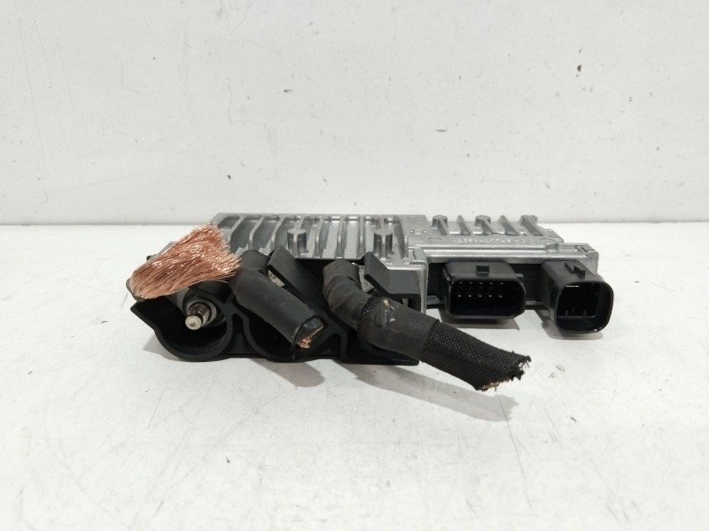 Recambio de centralita motor uce para peugeot 308 sw envy referencia OEM IAM 9675015880  