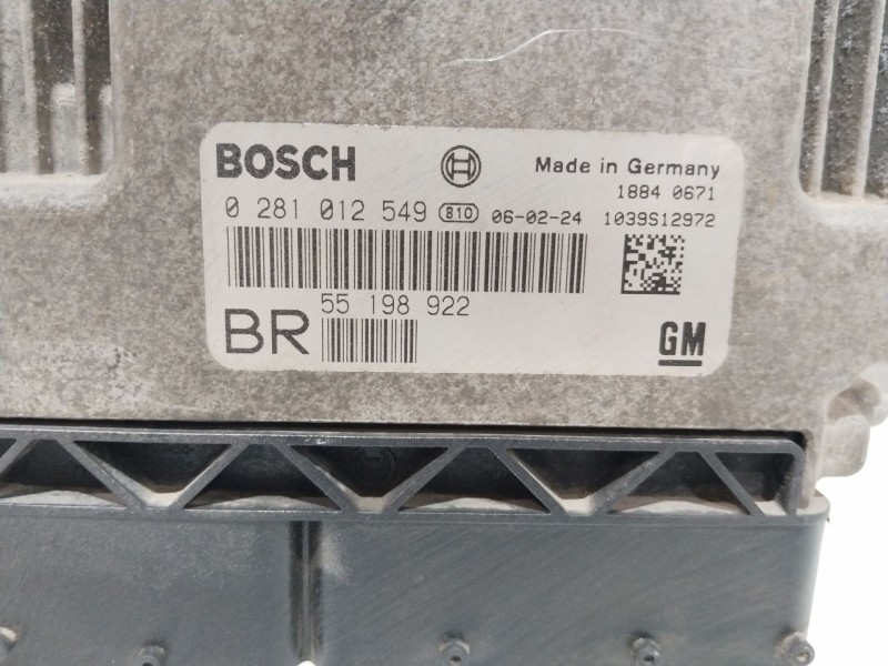 Recambio de centralita motor uce para opel zafira b 1.7 16v cdti referencia OEM IAM 55198922  