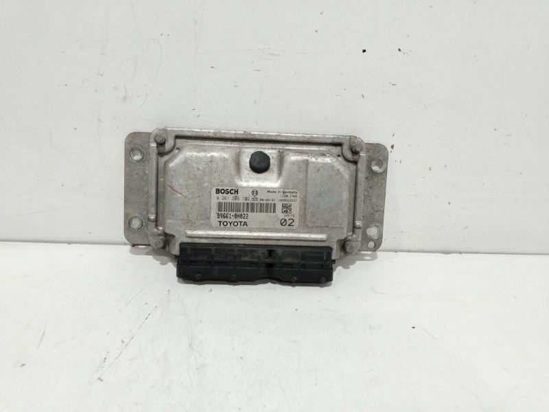 Recambio de centralita motor uce para peugeot 107 urban referencia OEM IAM 896610H022  