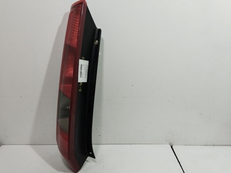 Recambio de piloto trasero izquierdo para ford fiesta (cbk) ambiente referencia OEM IAM 2S5113A603A  