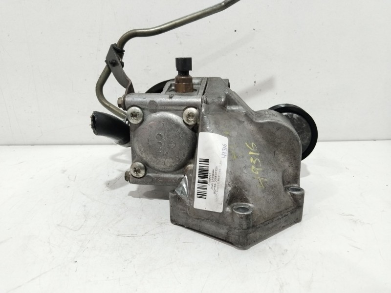 Recambio de bomba direccion para ford focus berlina (cak) ambiente referencia OEM IAM 2S413A696AA  