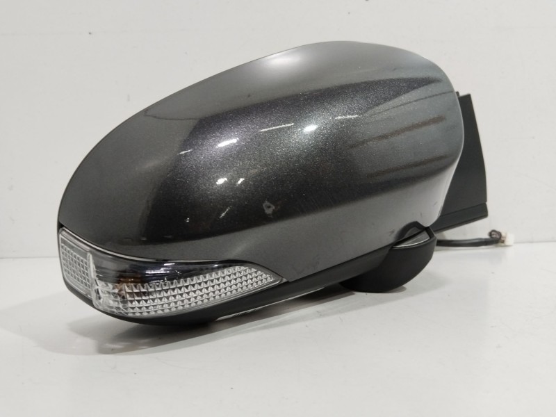 Recambio de retrovisor derecho para toyota yaris hybrid active referencia OEM IAM 879100D580  NEGRO