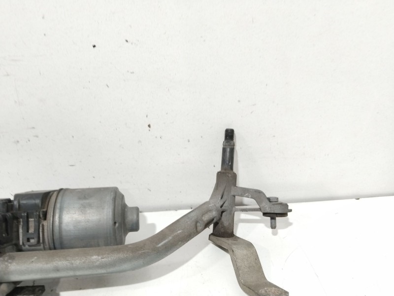 Recambio de motor limpia delantero para peugeot 207 sw confort referencia OEM IAM 3397020769  