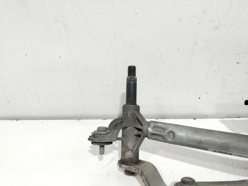 Recambio de motor limpia delantero para peugeot 207 sw confort referencia OEM IAM 3397020769  