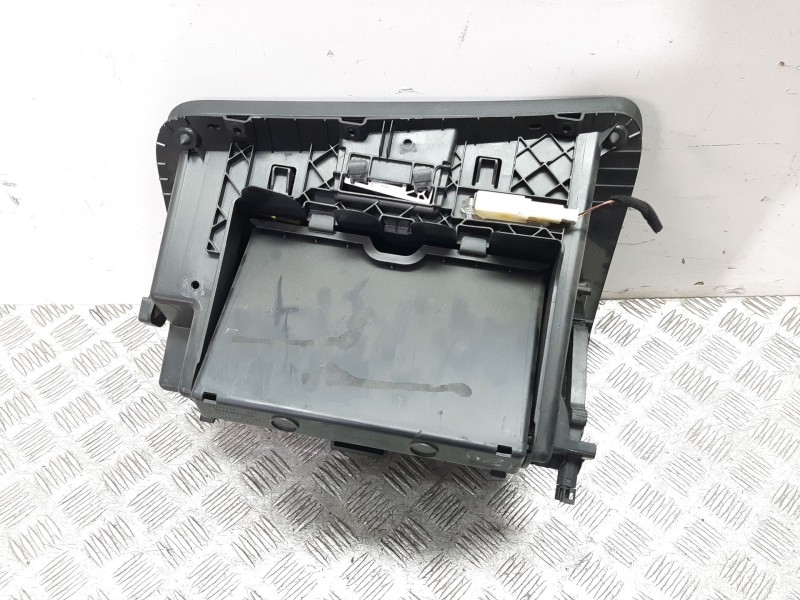 Recambio de guantera para alfa romeo mito (145) distinctive referencia OEM IAM 156080694  