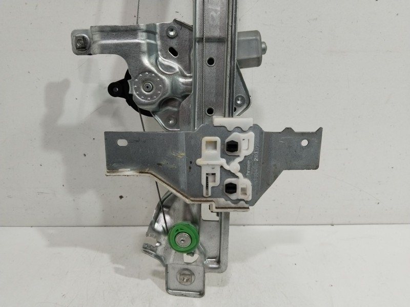 Recambio de elevalunas trasero izquierdo para peugeot 5008 active referencia OEM IAM 9682808780  1607675380