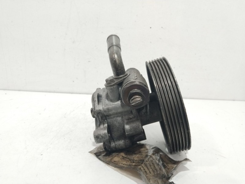 Recambio de bomba direccion para mazda 2 berlina (dy) 1.4 crtd active referencia OEM IAM 286CJR636AC  