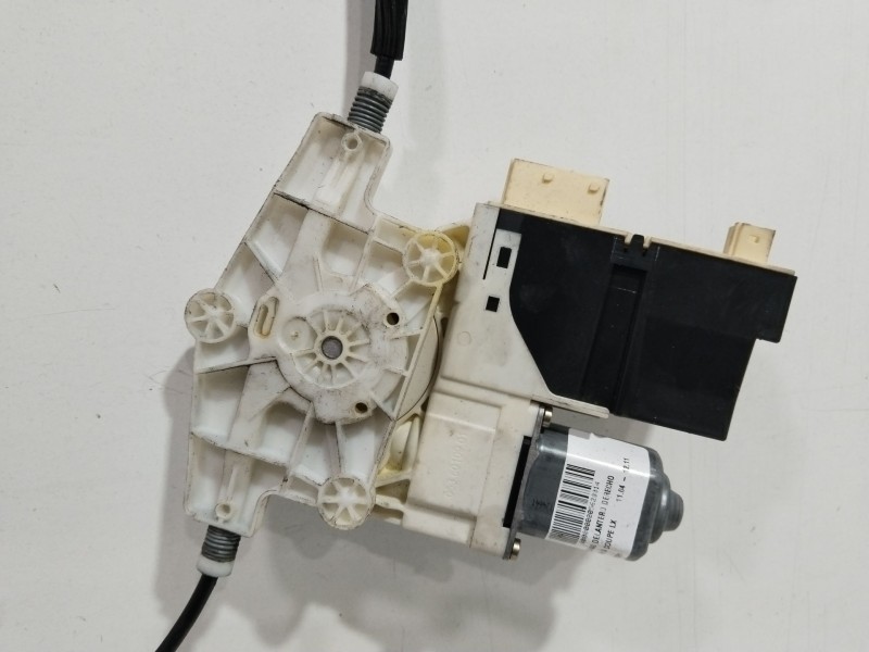 Recambio de elevalunas delantero derecho para citroën c4 coupe lx referencia OEM IAM 9222R1 996388101 997019102