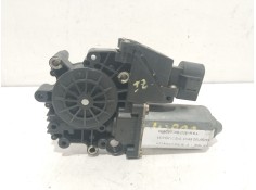 Recambio de motor elevalunas delantero izquierdo para audi a4 berlina (b5) 1.8 referencia OEM IAM 113846100  