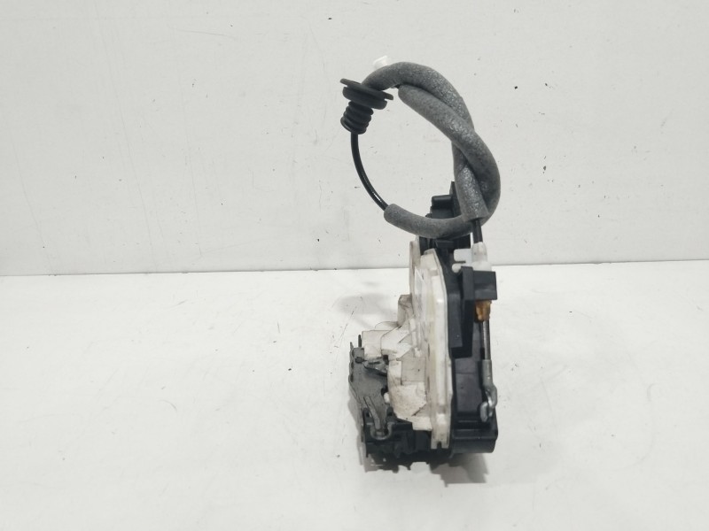 Recambio de cerradura puerta delantera derecha para seat toledo (kg3) reference referencia OEM IAM 5E1837016A  