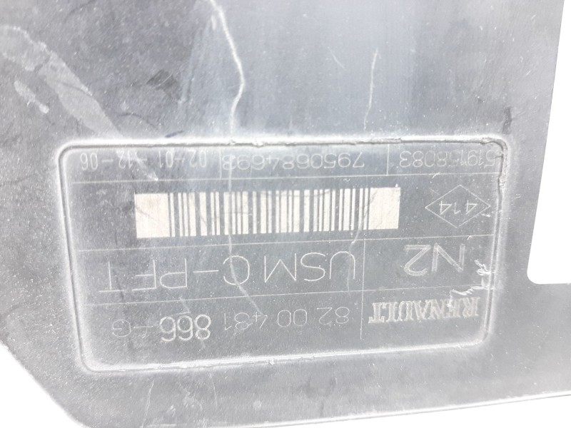Recambio de caja reles / fusibles para renault megane ii berlina 5p authentique referencia OEM IAM 8200481866G  
