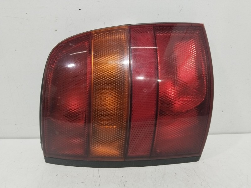 Recambio de piloto trasero izquierdo para nissan micra (k11) básico (k11) referencia OEM IAM B65555F301   Recambio de piloto trasero izquierdo para nissan micra (k11) básico (k11) referencia OEM IAM B65555F301