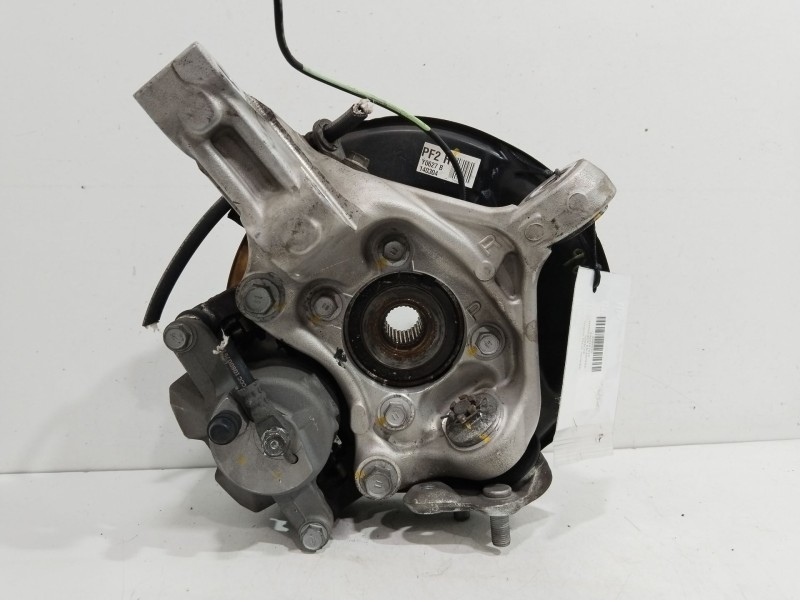 Recambio de mangueta delantera derecha para toyota prius (nhw30) plug-in hybrid advance referencia OEM IAM 4320147030  