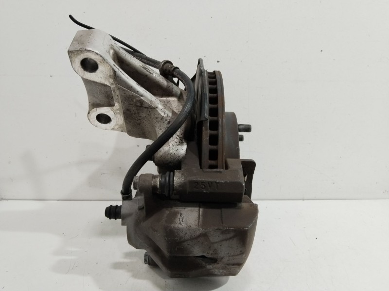 Recambio de mangueta delantera izquierda para toyota prius (nhw30) plug-in hybrid advance referencia OEM IAM 4320247030  