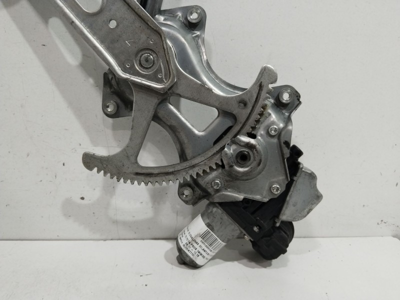 Recambio de elevalunas delantero izquierdo para toyota prius (nhw30) plug-in hybrid advance referencia OEM IAM 8572047110 062020