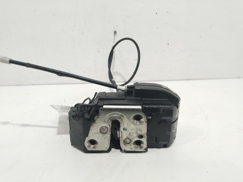 Recambio de cerradura puerta delantera derecha para citroën c4 berlina exclusive plus referencia OEM IAM 9683416980  