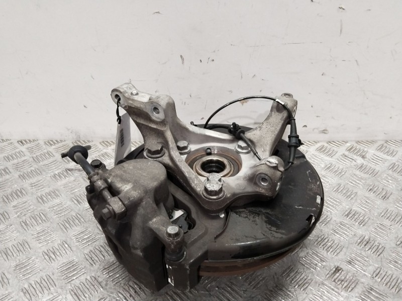 Recambio de mangueta delantera derecha para opel insignia berlina cosmo referencia OEM IAM 13219081  