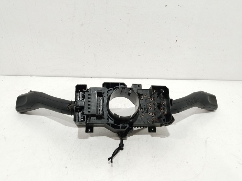 Recambio de mando multifuncion para volkswagen passat berlina (3b3) advance referencia OEM IAM 8L0953513G  