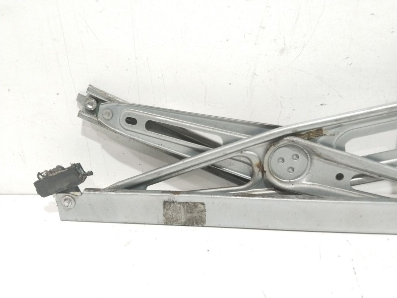 Recambio de elevalunas delantero derecho para toyota auris luna+ referencia OEM IAM 857100D100  