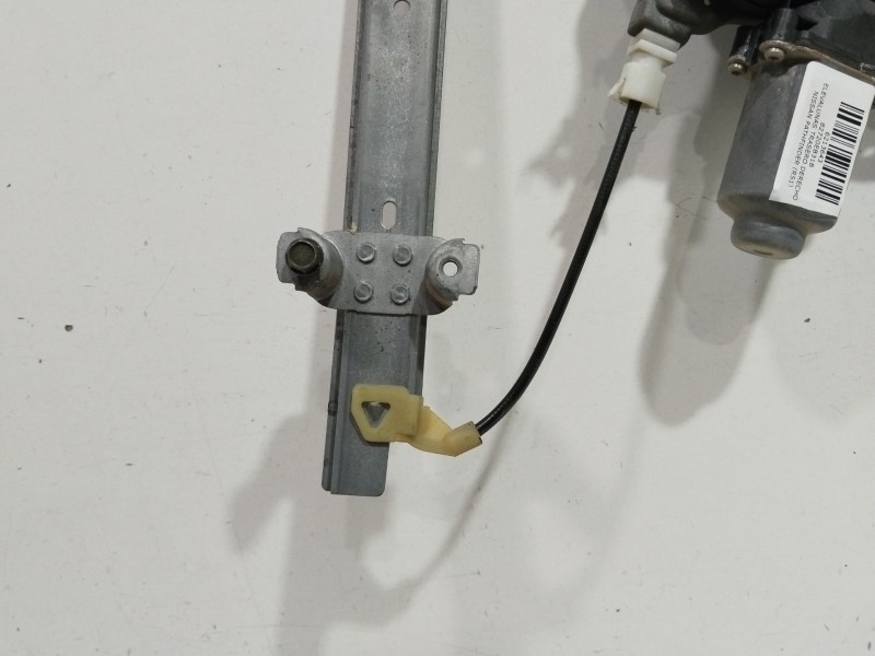 Recambio de elevalunas trasero derecho para nissan pathfinder (r51) 2.5 dci se referencia OEM IAM 82720EB31B  