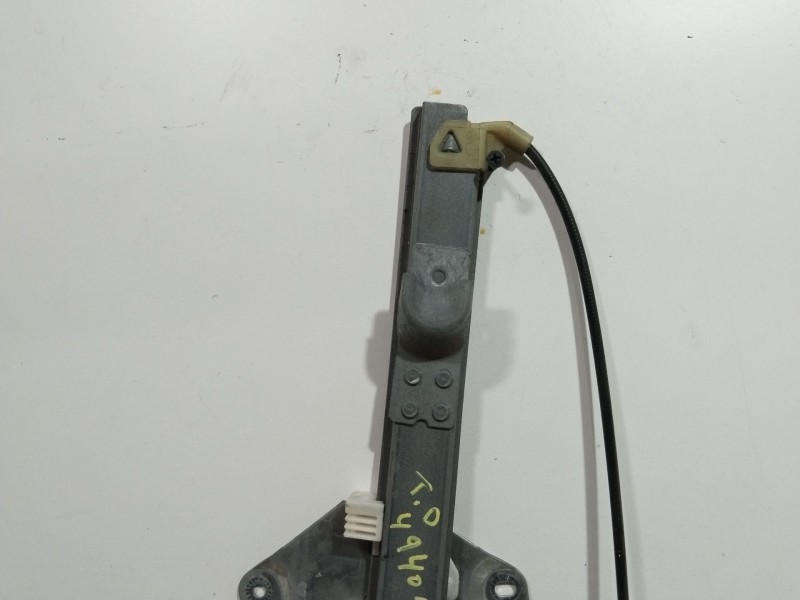 Recambio de elevalunas trasero derecho para nissan pathfinder (r51) 2.5 dci se referencia OEM IAM 82720EB31B  