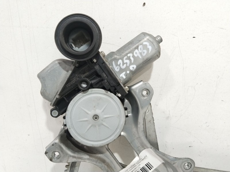 Recambio de elevalunas trasero derecho para toyota prius (_w3_) 1.8 hybrid (zvw3_) referencia OEM IAM 8571047080  