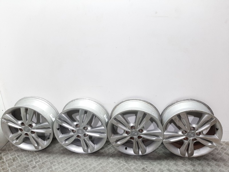 Recambio de llanta para hyundai ix35 classic 2wd referencia OEM IAM 529102S200  