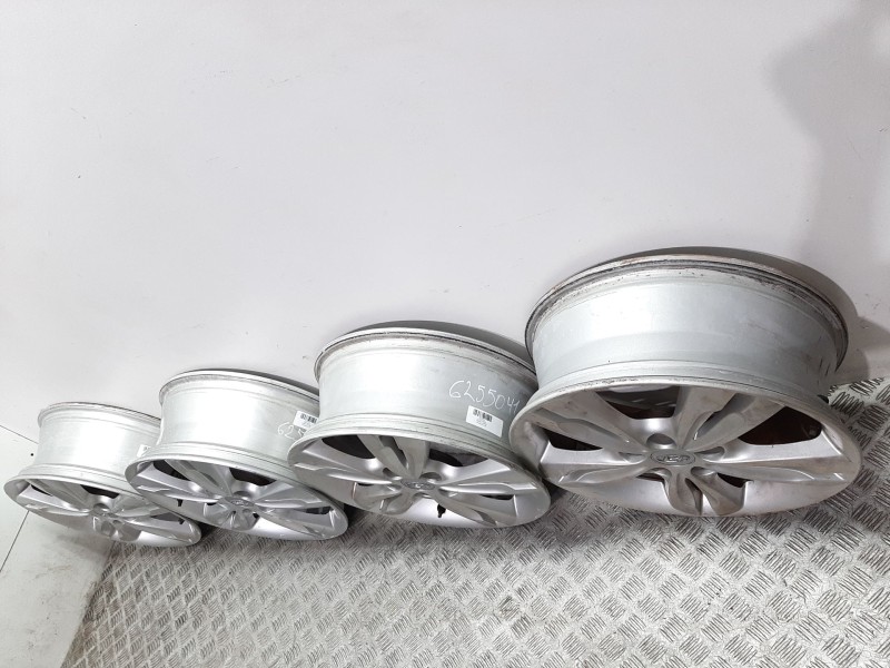 Recambio de llanta para hyundai ix35 classic 2wd referencia OEM IAM 529102S200  