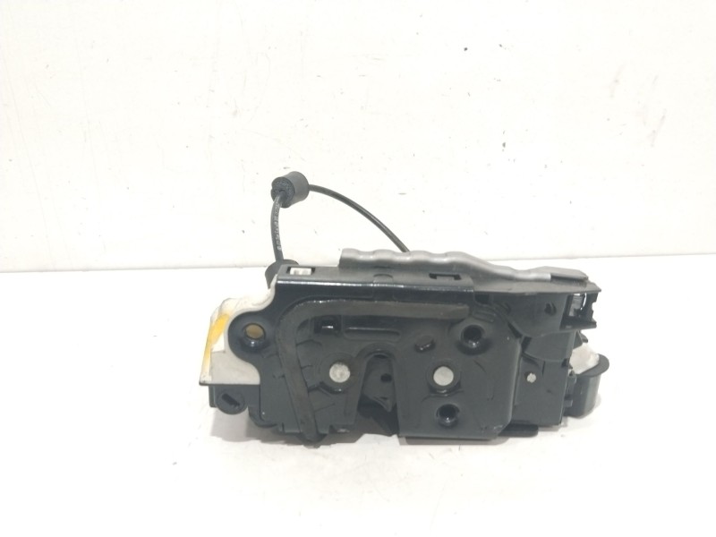 Recambio de cerradura puerta trasera derecha para seat toledo (kg3) style referencia OEM IAM 5E0839016  