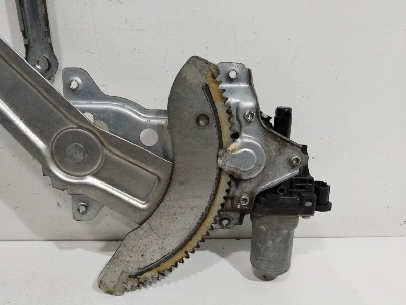 Recambio de elevalunas delantero izquierdo para suzuki sx4 rw (ey) gl+ referencia OEM IAM 8353063J00  