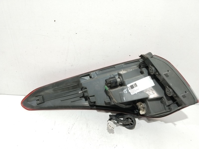 Recambio de piloto trasero derecho para hyundai i40 cab bluedrive referencia OEM IAM 924023Z6  