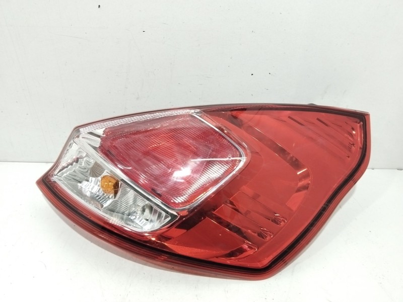 Recambio de piloto trasero derecho para ford fiesta (ccn) titanium referencia OEM IAM   