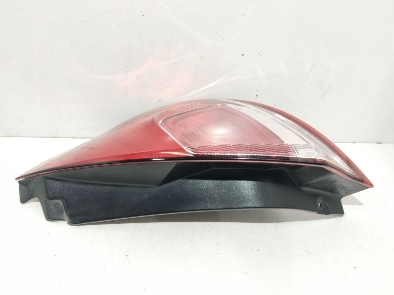 Recambio de piloto trasero derecho para ford fiesta (ccn) titanium referencia OEM IAM   