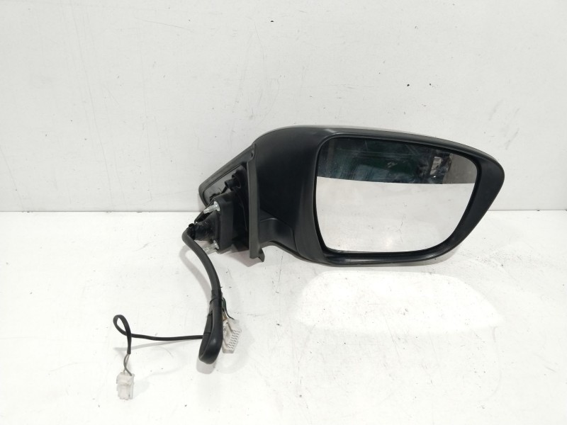 Recambio de retrovisor derecho para nissan juke (f15) acenta referencia OEM IAM 047186  