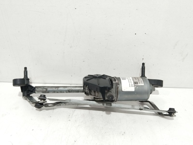 Recambio de motor limpia delantero para opel corsa d expression referencia OEM IAM 13182340  