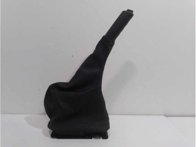 Recambio de palanca freno de mano para opel vivaro tour referencia OEM IAM 93868892  