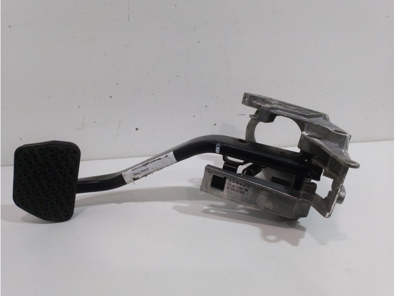 Recambio de pedal freno para bmw serie 1 berlina (e81/e87) 120d referencia OEM IAM 67871110  
