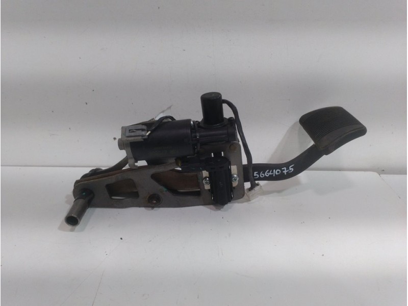 Recambio de pedal freno para jeep gr. cherokee (wh) 3.0 crd laredo referencia OEM IAM   