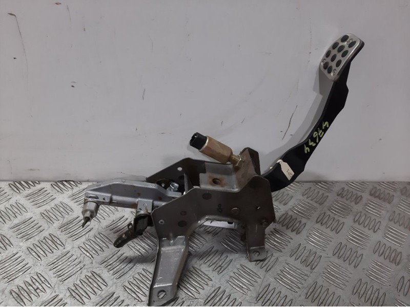 Recambio de pedal freno para honda civic berlina 5 (fk) 1.8 executive referencia OEM IAM   