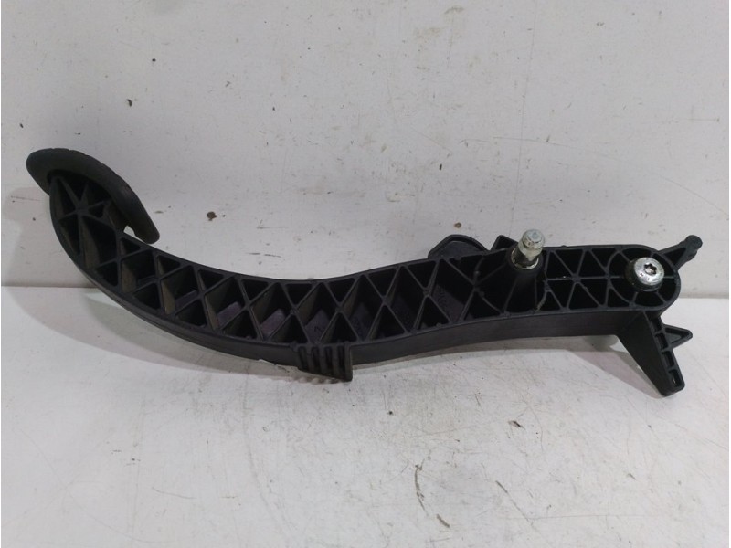 Recambio de pedal embrague para renault scenic ii authentique referencia OEM IAM   
