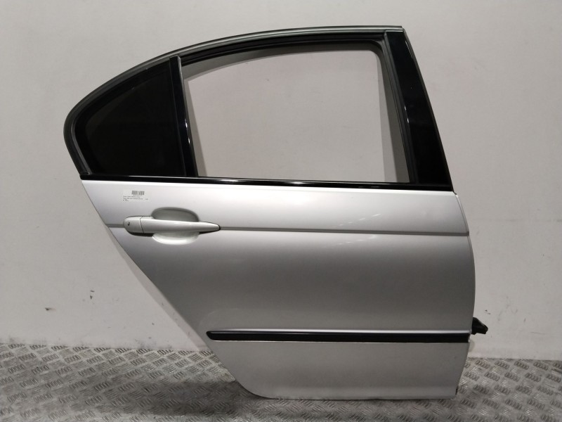 Recambio de puerta trasera derecha para bmw serie 3 berlina (e46) 316i referencia OEM IAM  PLATA 
