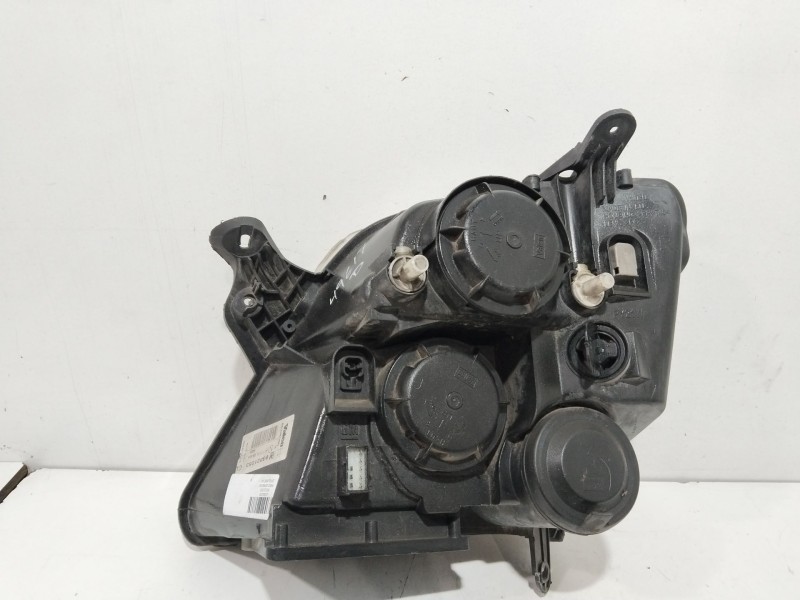 Recambio de faro derecho para opel meriva 1.7 16v cdti referencia OEM IAM 93321053  