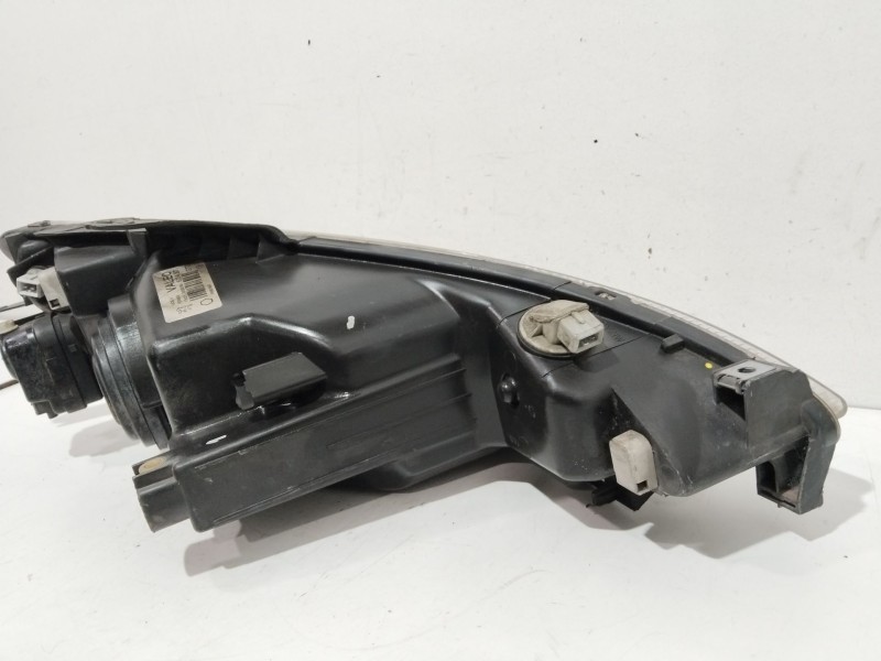 Recambio de faro izquierdo para peugeot 206 berlina xr referencia OEM IAM 6204SS7  