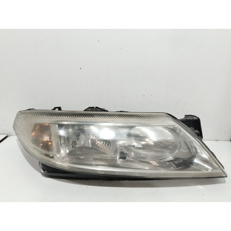 Recambio de faro derecho para renault laguna ii (bg0/1_) 1.9 dci (bg08, bg0g) referencia OEM IAM 8200002847  