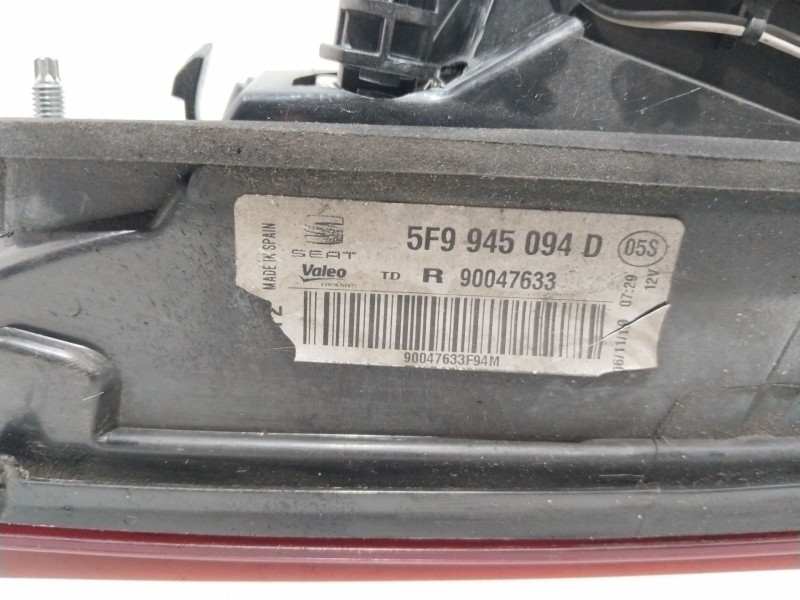 Recambio de piloto porton trasero derecho para seat leon sportstourer (kl8) style referencia OEM IAM 5F9945094D  
