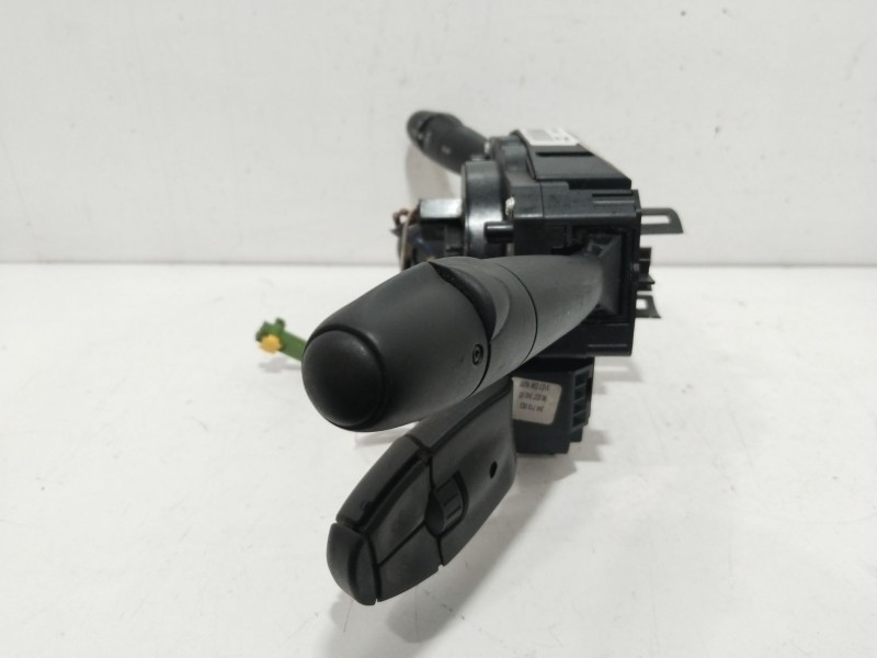 Recambio de mando multifuncion para peugeot 207 xs referencia OEM IAM 96630732XT  