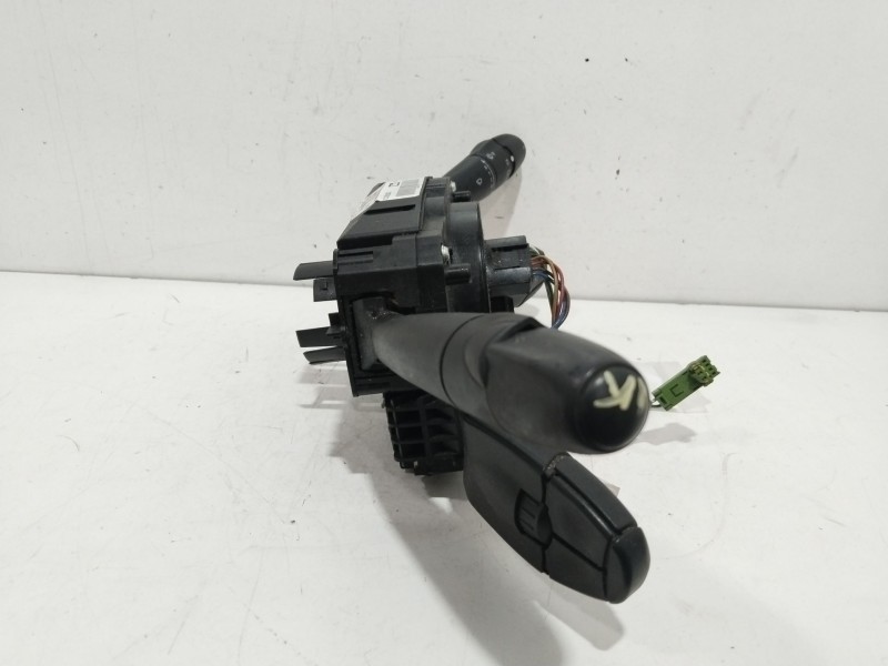 Recambio de mando multifuncion para peugeot 207 xs referencia OEM IAM 96630732XT  