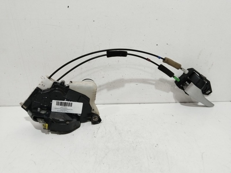 Recambio de cerradura puerta delantera izquierda para toyota prius (_w3_) 1.8 hybrid (zvw3_) referencia OEM IAM 6904052340  